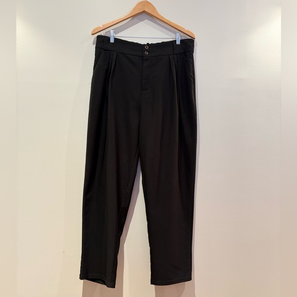 Classic Black Woman’s Dress Pants - Size XL - Picture 2 of 7